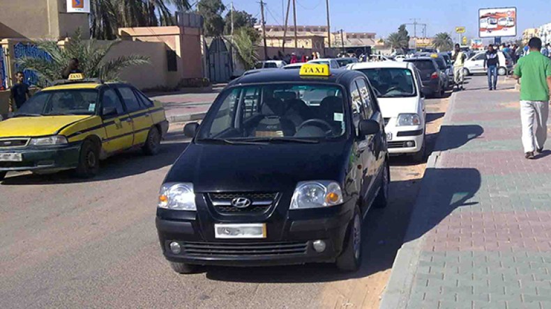 سائقو سيارات الأجرة: نحن ضحايا قوانين غير قابلة للتجسيد