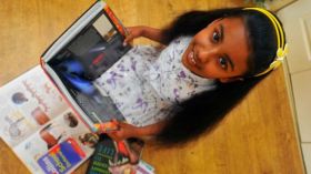 الطفلة المعجزة نيشي أوغالي تتفوق على أينشتاين!