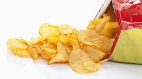 وفاة طفلة بسبب “شيبس” وأخرى بسبب الزكام في خنشلة