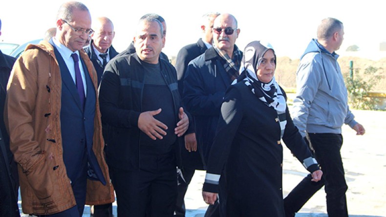 فلاحون يستنجدون بوزير الفلاحة لتخفيف العراقيل عنهم بالمسيلة