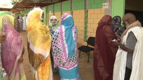 الموريتانيون يصوتون لصالح التعديلات الدستورية