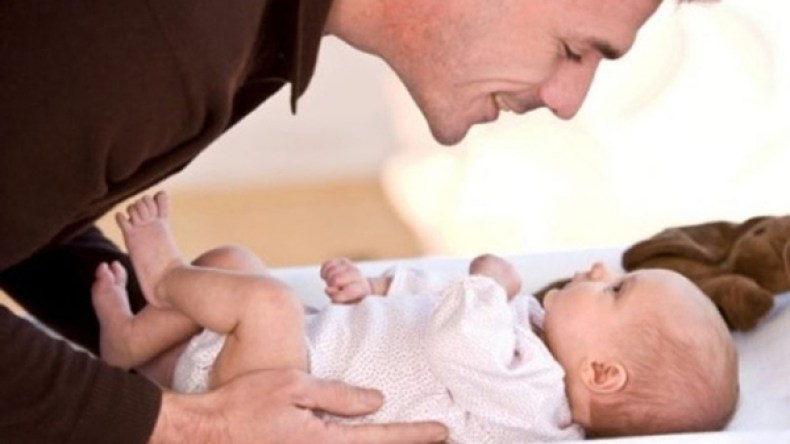 هل يمكن أن تشتري يوما هرمونا لتحب أبناءك!؟