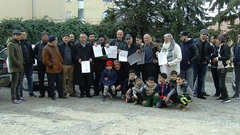 48 عائلة بحيّ كهريف بوزرة بالمدية مهدّدة بالطرد