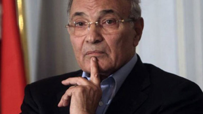 مصر: الفلول يحتفلون باستقالة النائب العام ويتبادلون التهاني!