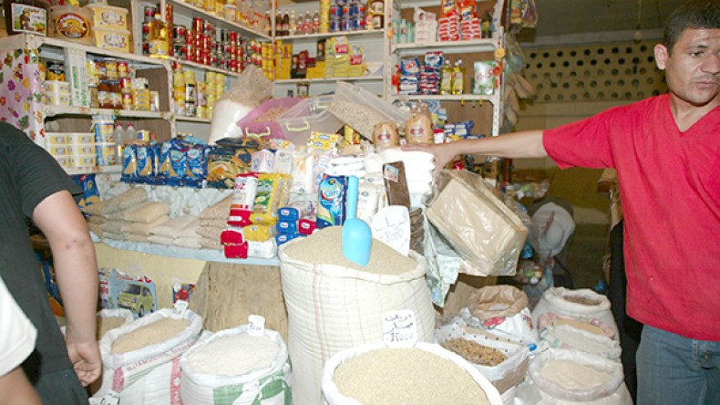 التهاب أسعار المواد الإستهلاكية.. والندرة تلاحق المواطنين