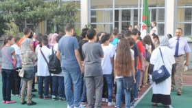 تلاميذ مهددون بفصل دراسي أبيض بسبب نقابات “الإنتداب” بوهران