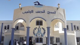 مسبح نصف أولمبي مغلق في عز الصيف بالمسيلة