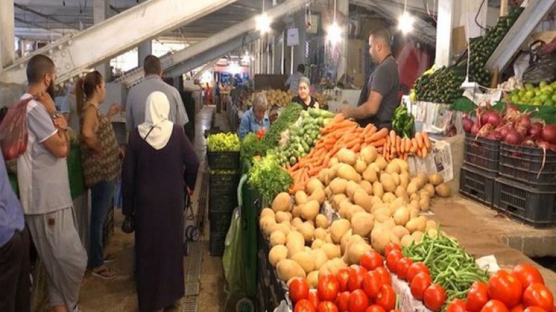 “سوق رحيمة” في وهران تعرض الخضار بأسعار خيالية!