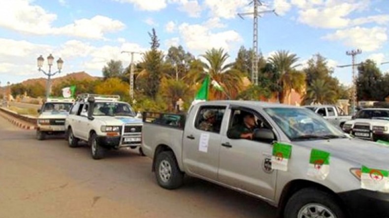 البدو الرحل يشرعون في الإدلاء بأصواتهم