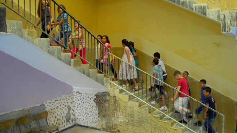 التحقيق في مشروع ترميم ابتدائية في الحوامد بالمسيلة