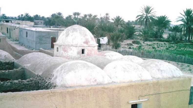 سكان قرية ميه خليفة بالوادي تحت وطأة الحرمان