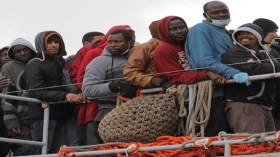 بسكرة: جمع وترحيل دفعة جديدة من المهاجرين الأفارقة