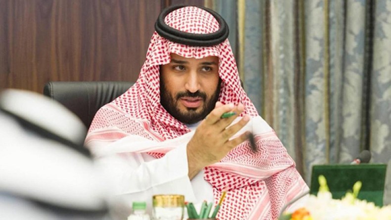 محمد بن سلمان يبحث مع مسؤولين أمريكيين السلام بالمنطقة