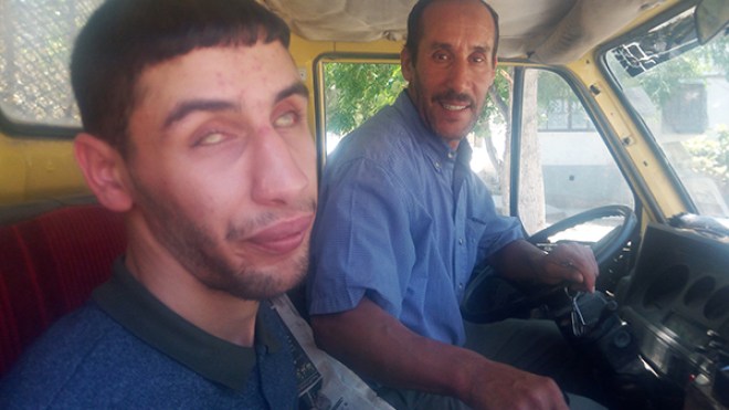 الكفيف سيف الدين متأكدّ من النجاح .. لكنّ حلمه “معدل عال”