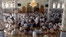 مسجد في قمار بالوادي يتحول إلى حلبة ملاكمة