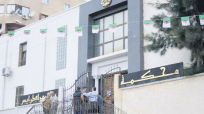 سجين يحاول الفرار في المستشفى