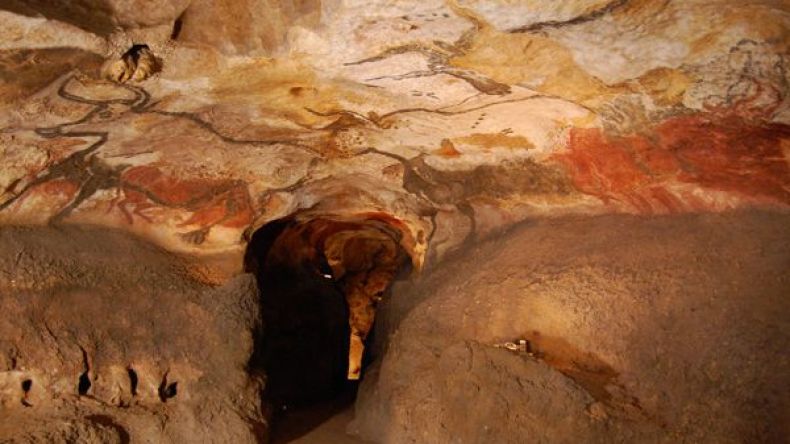 اكتشاف كهف علي باشا ما قبل التاريخ في بجاية