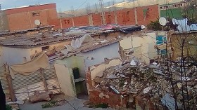 سكان حي الإستقلال يطالبون بترحيلهم إلى سكنات لائقة