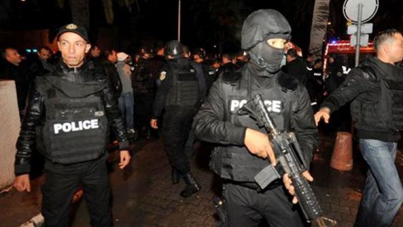 تونس في خطر