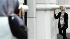 أمريكية تفتتح أول دار أزياء للمحجبات بفلوريدا