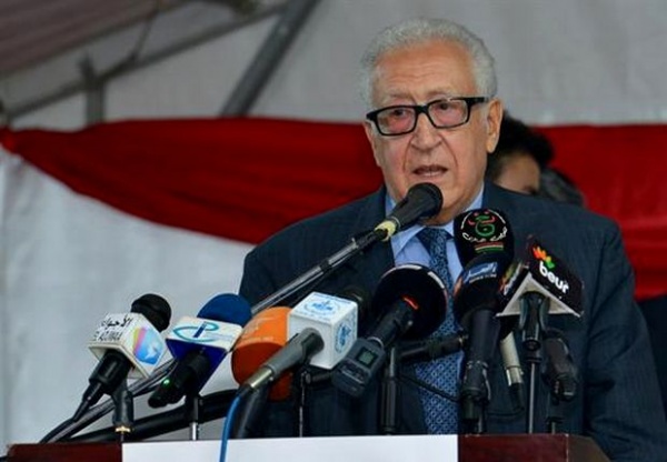 Lakhdar Brahimi: “Aucun pays ne consacre autant de ressources que l’Algérie à l’enseignement”