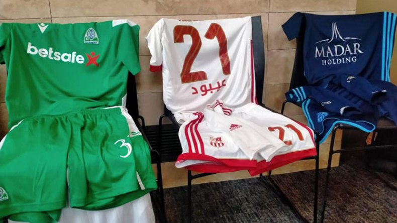 بلوزداد يواجه غورماهيا بقمصان تحمل أسماء باللغة العربية