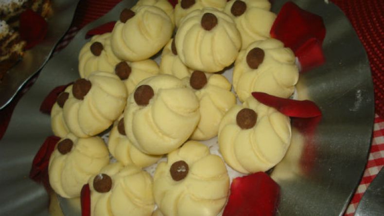 غريبية بشكل جميل