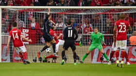 عندما يتغلب التلميذ على الأستاذ