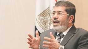 مرسي يستقبل الخميس وفدا عن حركة حماس