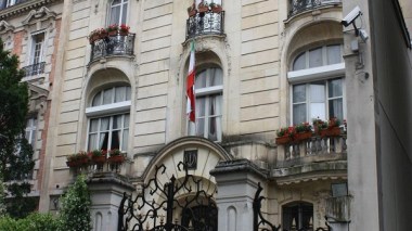 Paris convoque l’ambassadeur d’Iran en France concernant la détention de deux chercheurs