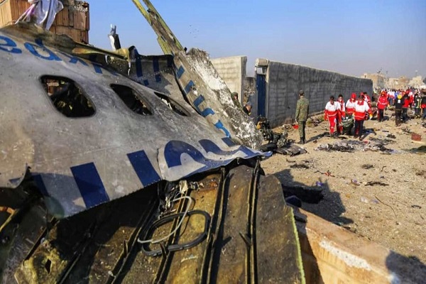 L’Iran reconnaît avoir tiré deux missiles en direction du Boeing 737 ukrainien