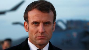 Emmanuel Macron rend public le nombre de têtes nucléaires françaises