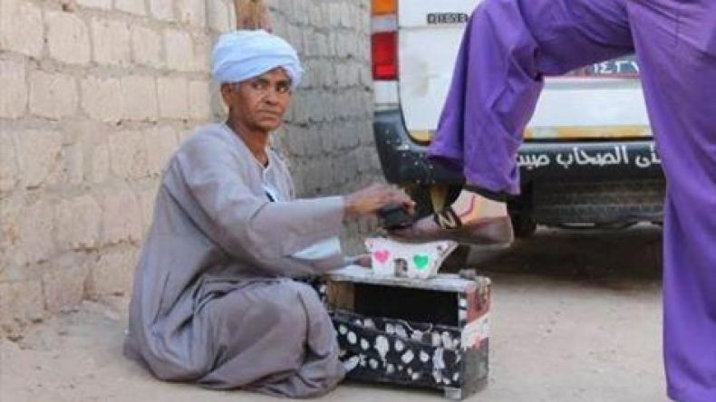 صيصة أبو دوح.. الأمّ التي تنكّرت أربعين سنة في هيئة رجل!