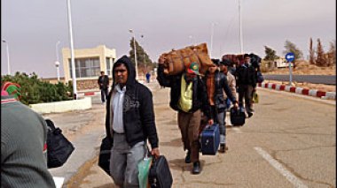 Libyan Skilled Worker Refugees Call Authorities to Recruit Them