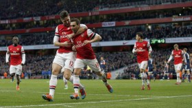 إنجلترا: الأرسنال والسيتي جنبا إلى جنب