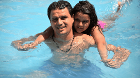 فنانون في إجازة: “نهارنا بحر وشمس وليلنا حفلات ومهرجانات!!”