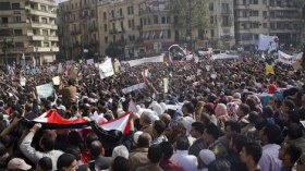 مليونية ميدان التحرير تترقب خطاب مرسي