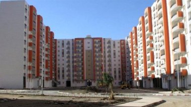 Signature d'une convention de 330 milliards DA pour un programme de 120.000 logements AADL