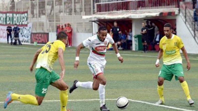 الرابطة الأولى: الأربعاء تبقي السنافر في الصدارة وقفزة للعميد