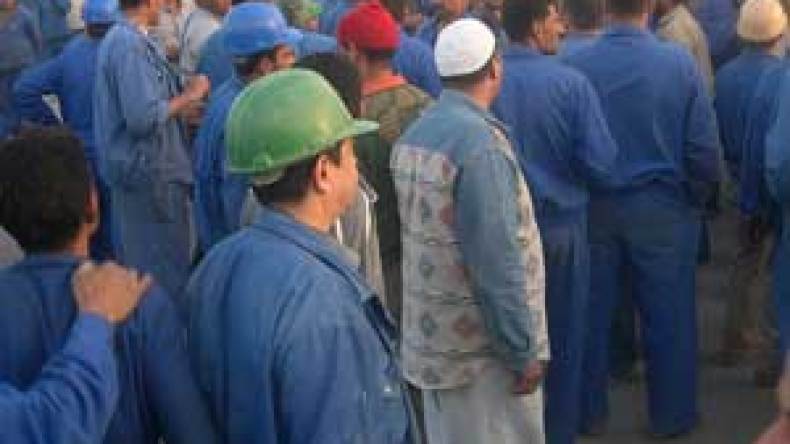 رابطة حقوق الإنسان تدعو لإطلاق سراح النقابيين الموقوفين