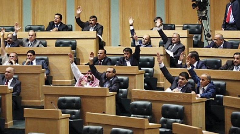الحكم على نائب أردني بقطع لسانه