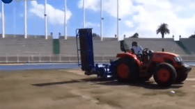 شركة فيجيتال ديزاين تشرع في إعادة تهيئة أرضية ملعب 5 جويلية