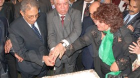 ‮”‬مستحيل‭ ‬أن‭ ‬أدعو‭ ‬المسيئين‭ ‬لشهدائنا‭ ‬إلى‭ ‬عيد‭ ‬الثورة‮”‬