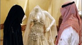 عروس تطالب بإحداث شلل نصفي لشاب صدمها بسيارته