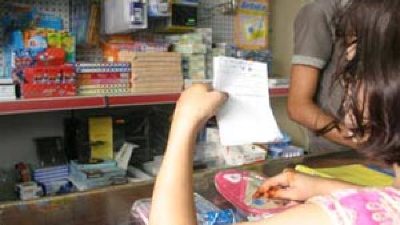 مواد مدرسية خطيرة على صحة التلاميذ في السوق السوداء