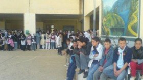 وفاة تلميذة بعد سقوطها على قضيب حديدي  بإكمالية تيزي راشد بتيزي وزو يثير سخط سكان المنطقة