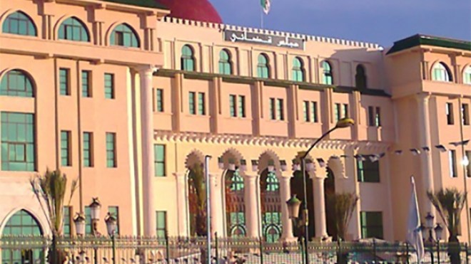 حبس أربعة متهمين في قضية التعدي على العقار بتلمسان
