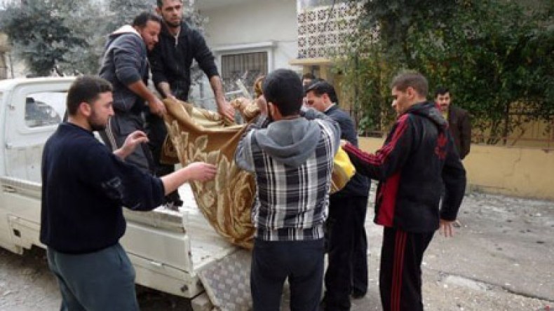 Syrian forces kill 13 in cold blood: activists