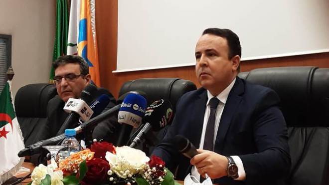 مدير سونلغاز: لن نقطع الكهرباء عن المناطق المعزولة