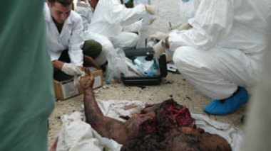 Terrorists ugly massacre: 44 dead people and 38 injured in Algeria